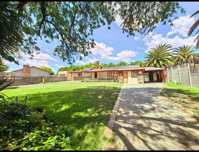 5 BEDROOM HOUSE FOR SALE IN SASOLBURG EXT 15